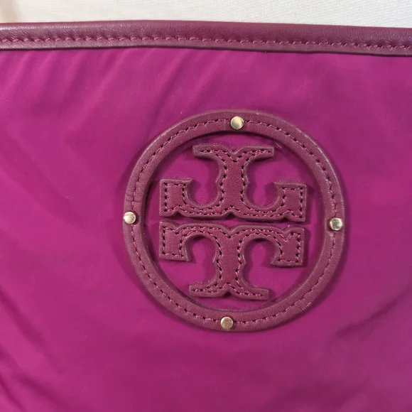 Authentic Tory Burch Fuchsia Pink  Women's Bag From JAPAN - Picture 4 of 10